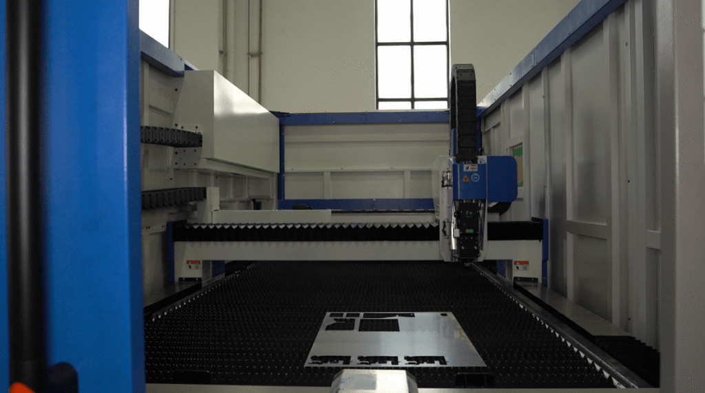 Enclosed Laser Cutter Worktable Close-up