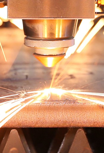 laser machine cut sheet metal