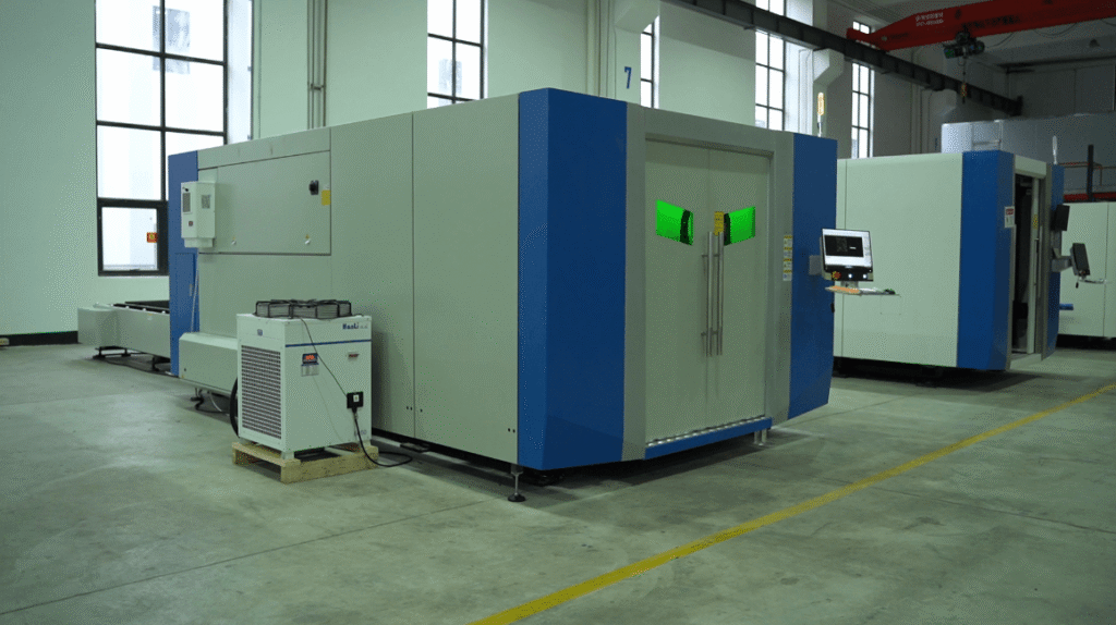 Enclosed fiber laser cutter