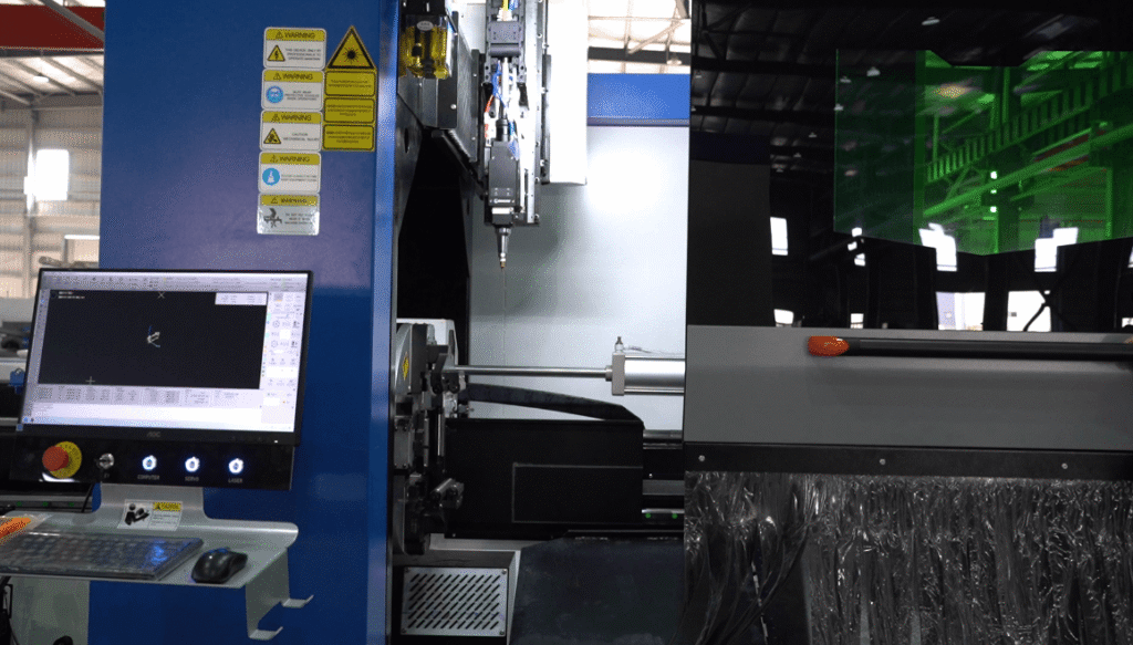 Laser pipe cutting machine CNC control software interface showing tube cutting design