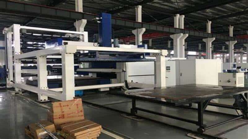 Loading and Unloading Systems of a Laser Cutting machine