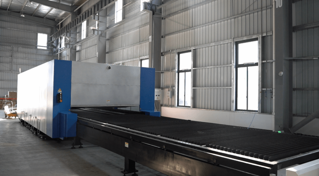 Baison Industrie-Faserlaserschneider mit Wechseltisch