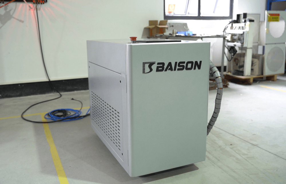 BAISON tragbare Laserschweißanlage in industrieller Werkstattumgebung