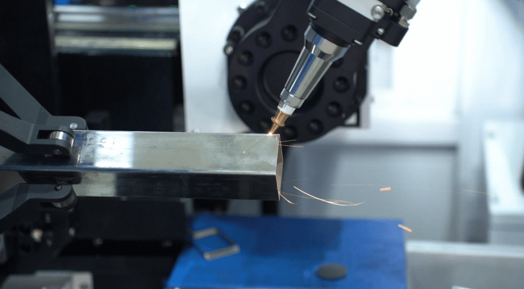 Laser cutting tube end