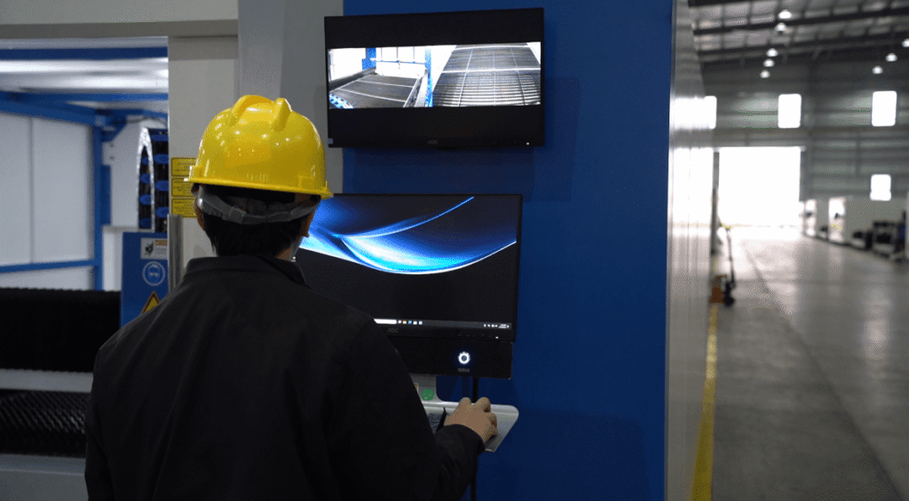 High-speed laser tube cutting with sparks