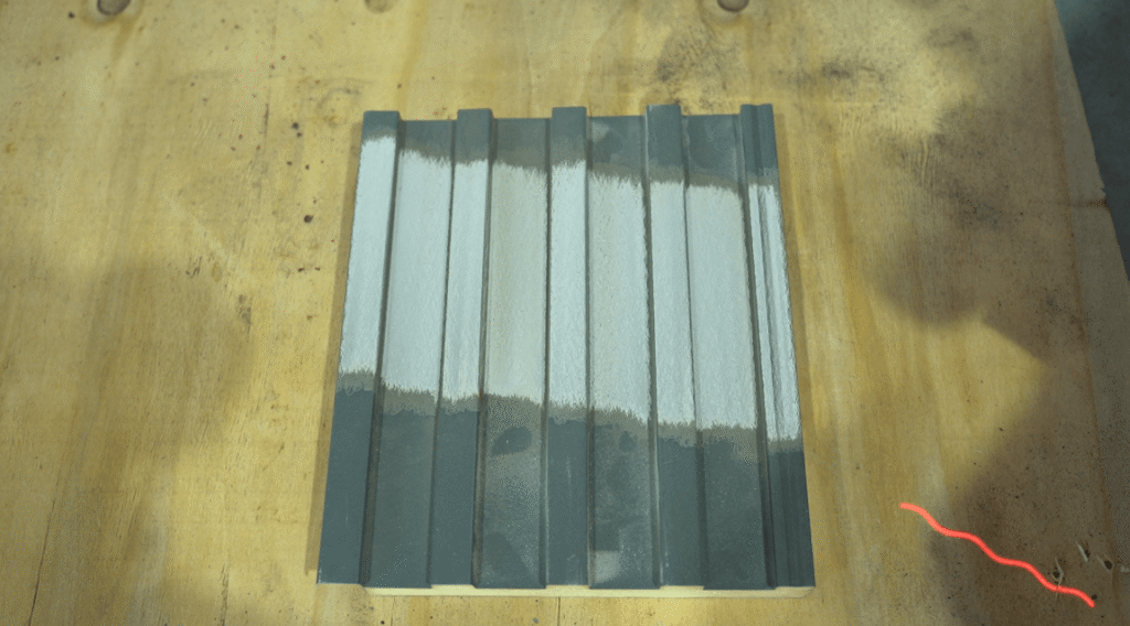 Corrugated metal plate laser cleaning strips