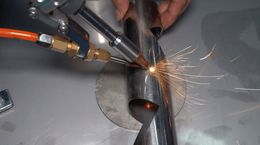 Baison handheld laser welding in fillet (2F) welding position