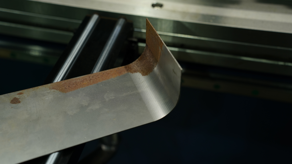 Pieza terminada de máquina dobladora CNC de alta precisión