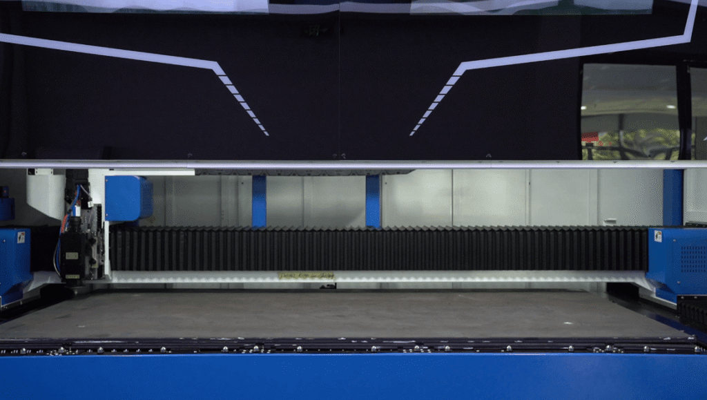 Baison heavy duty welded machine bed ensuring micron level mechanical positioning.