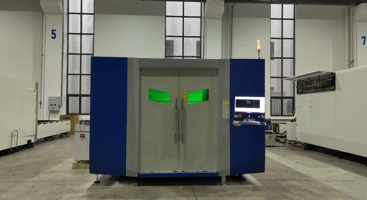 Sistema de máquina totalmente cerrado