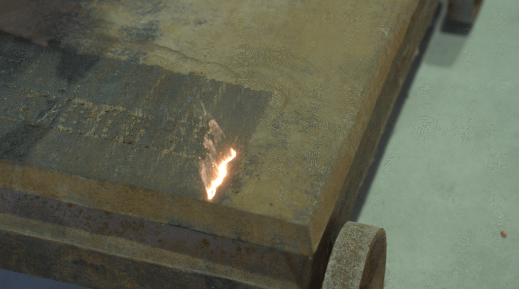 laser cleaning rusty metal surface