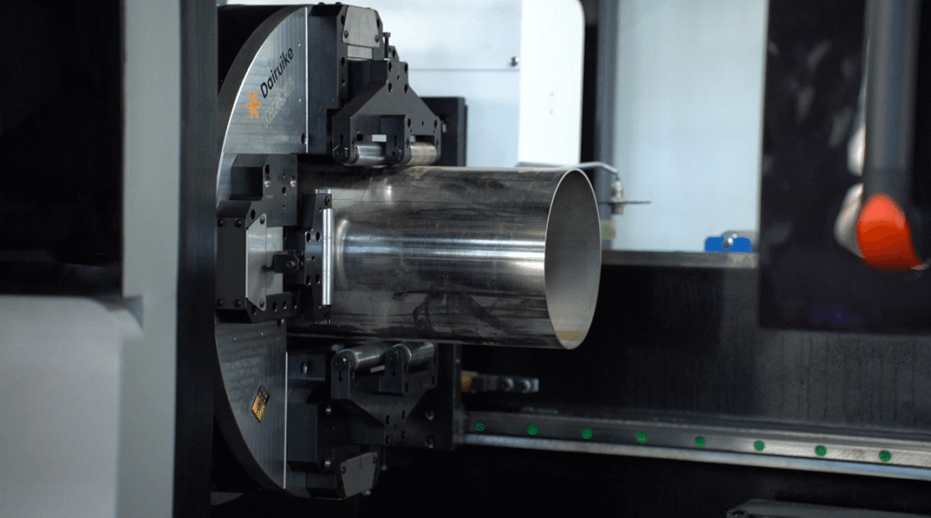 High-precision laser chuck clamping metal tube