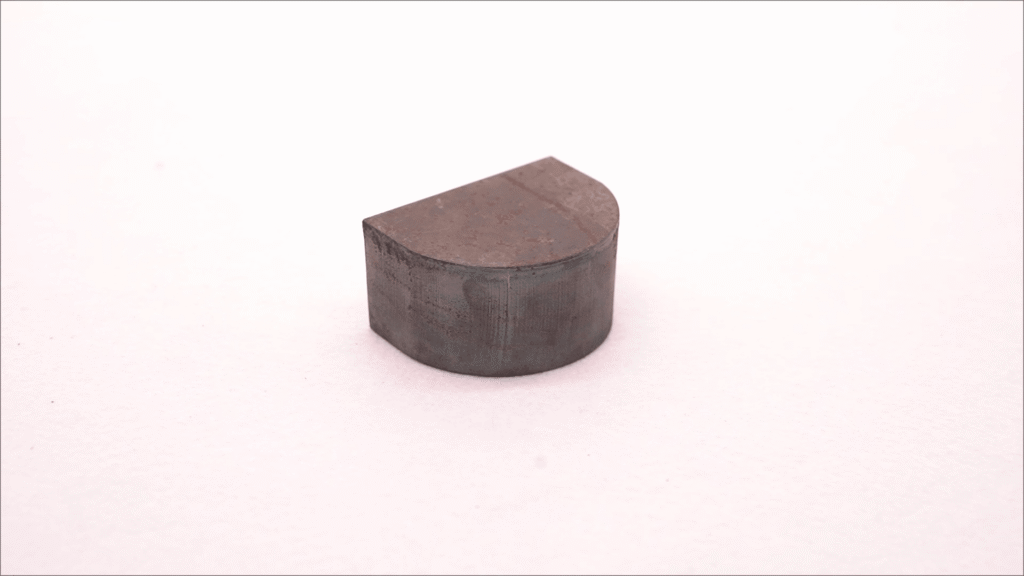 Metal cutting sample by Baison laser.