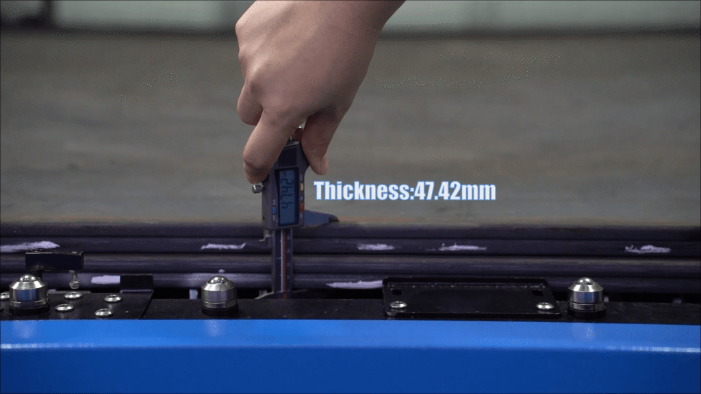 Measuring metal thickness