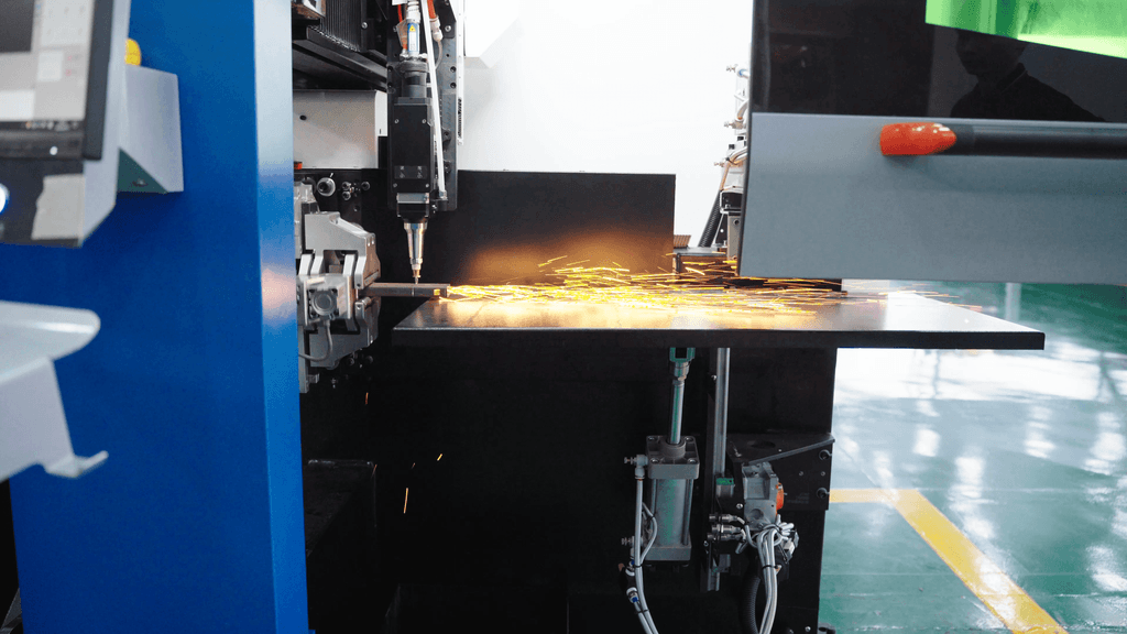 Follow-up unloading plate supporting laser cut tubes to prevent scratching