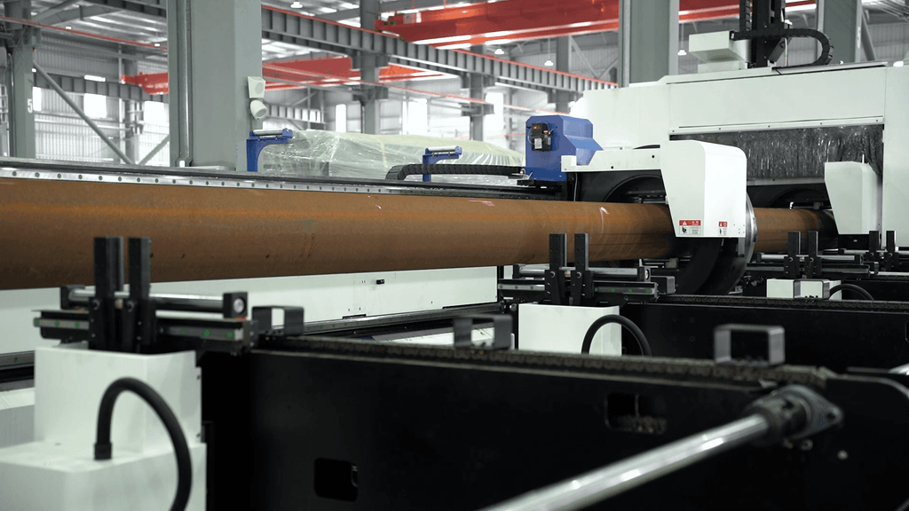 Laser cutting large diameter heavy-wall steel pipe with multi-chuck support