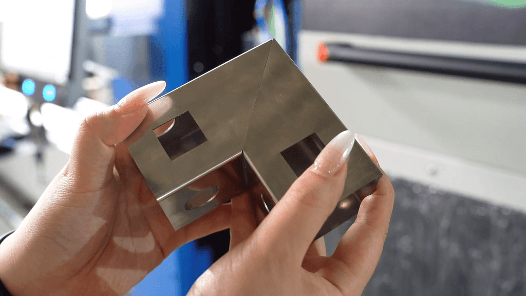 Precision laser cut metal tube joint sample display