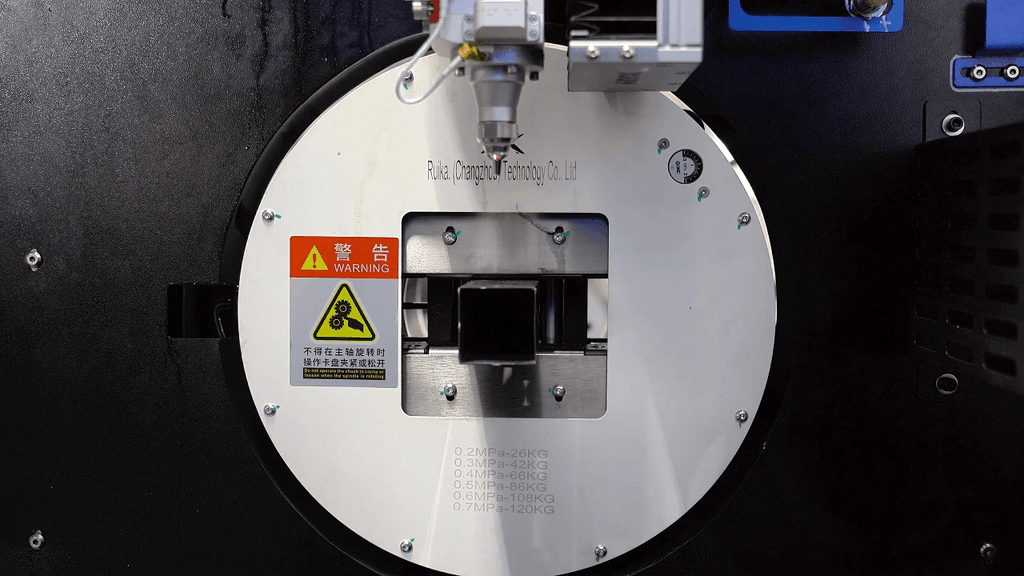 Full stroke pneumatic square chuck for tube laser